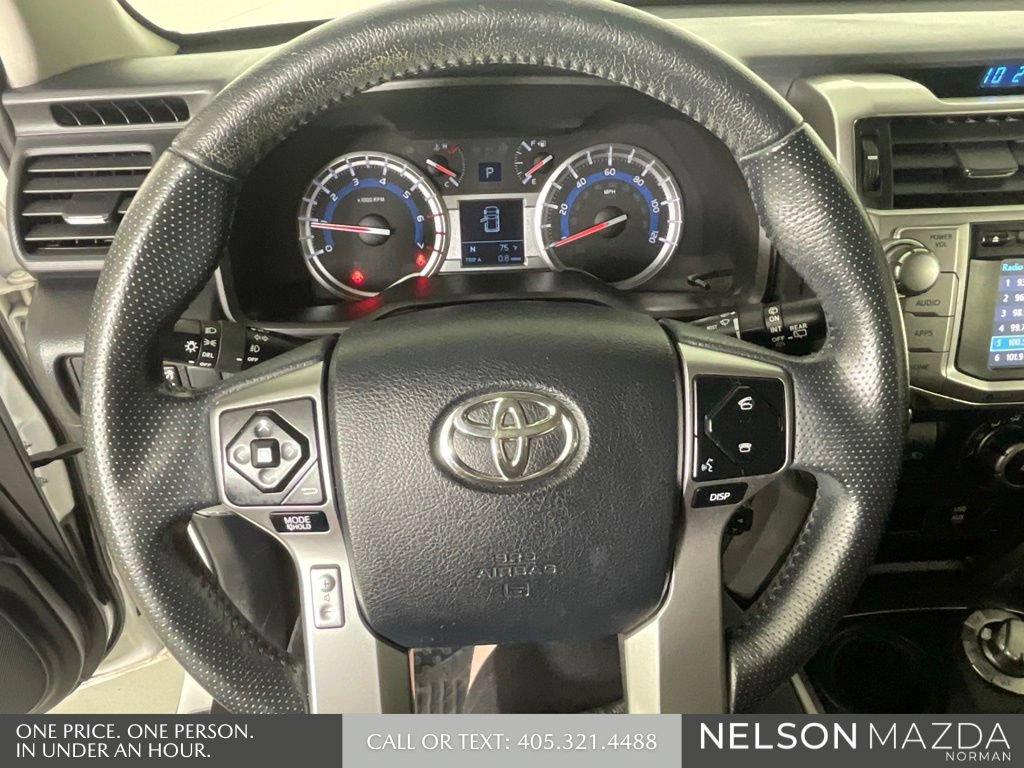 Used 2016 Toyota 4Runner SR5 AWD/4WD image 43