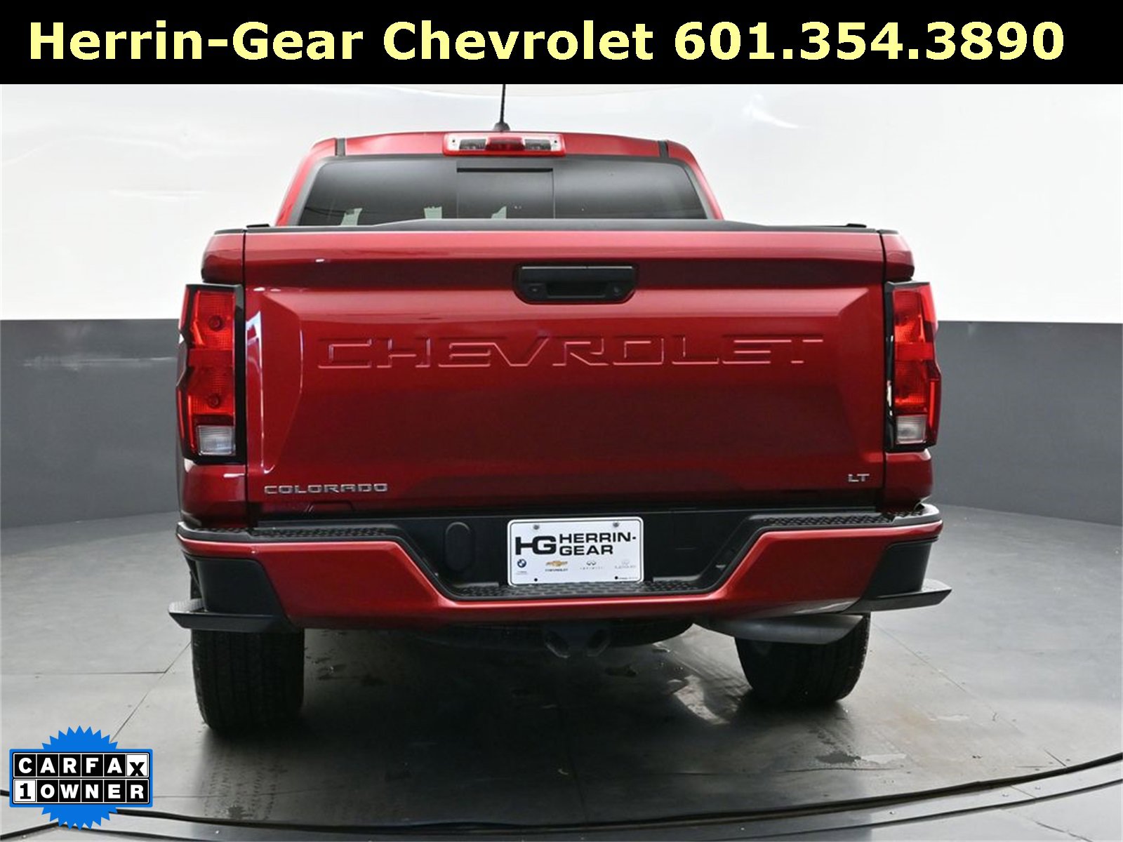 Used 2024 Chevrolet Colorado LT w/ LT Convenience Package II image 6