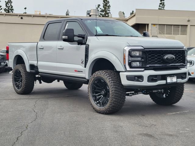 New 2026 Ford F250 Lariat w/ Black Appearance Package image 38