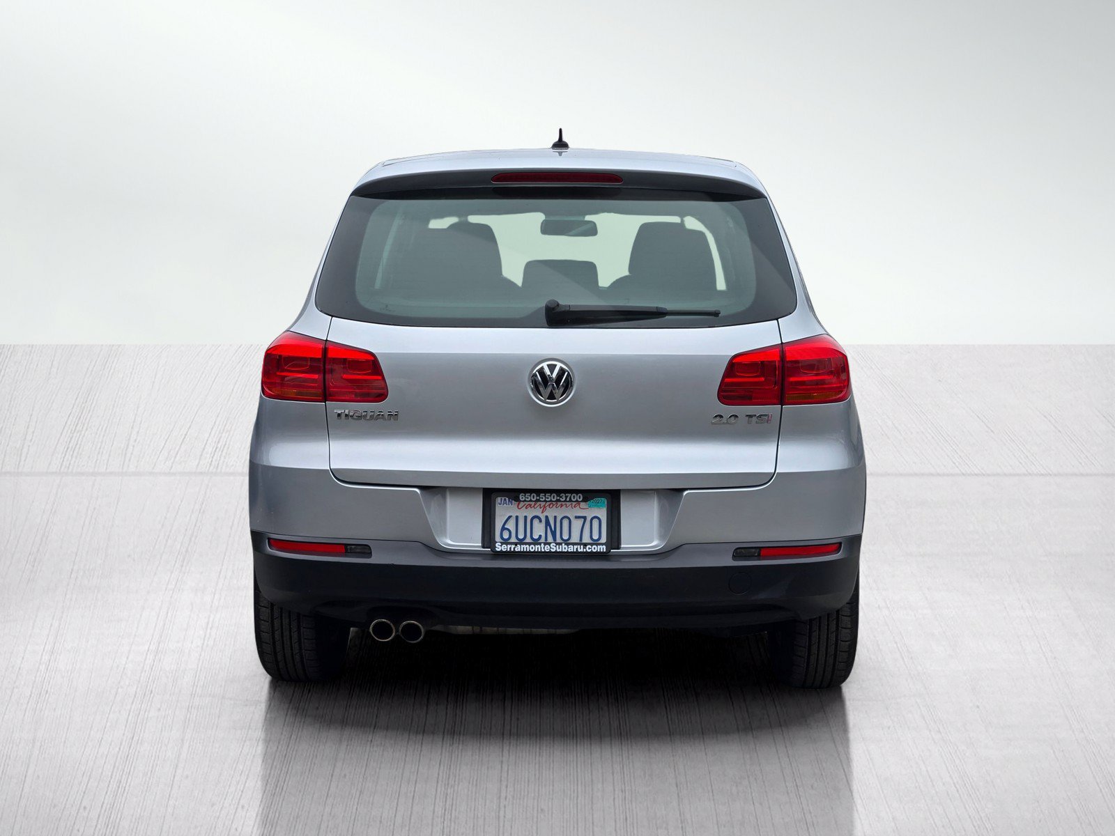 Used 2012 Volkswagen Tiguan LE FWD image 5