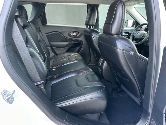 Used 2023 Jeep Cherokee Altitude Lux AWD/4WD image 10