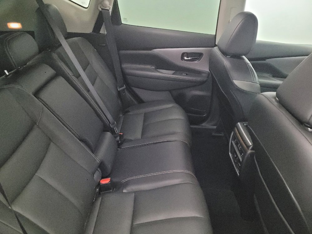 Used 2020 Nissan Murano SL w/ Moonroof Package image 19