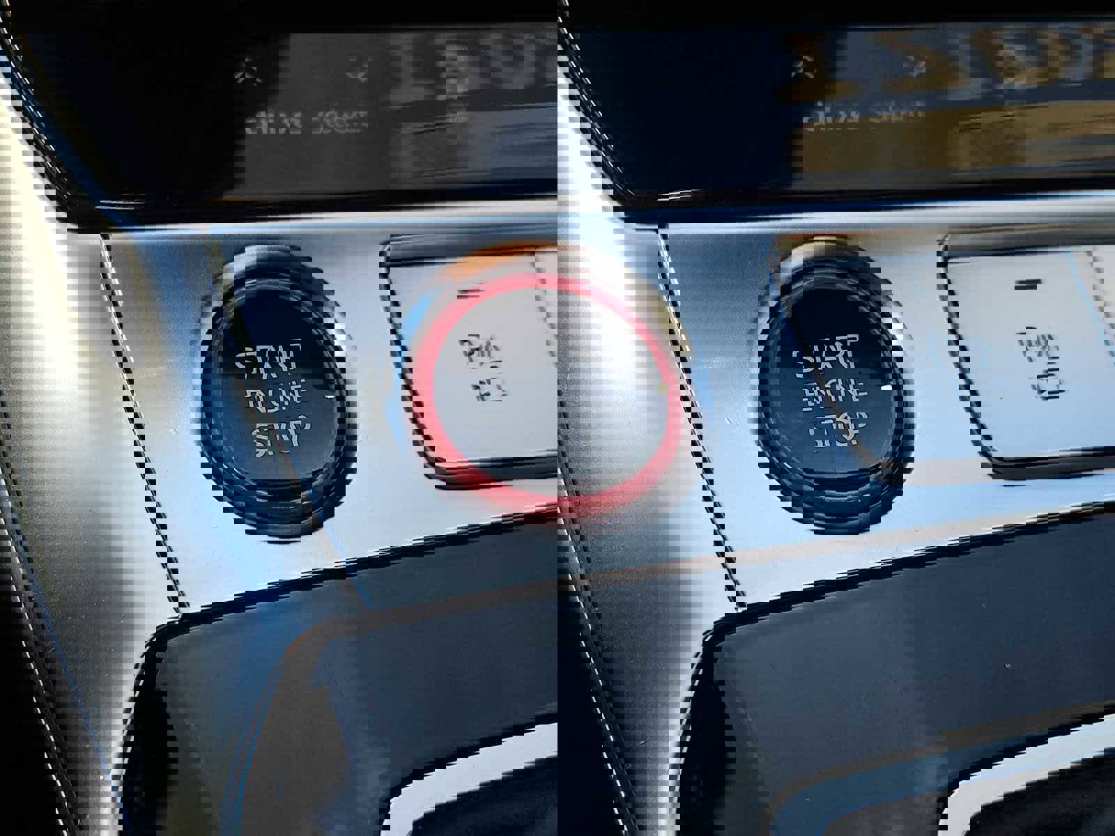 Certified 2021 Audi RS 6 w/ Carbon Optic Package image 24