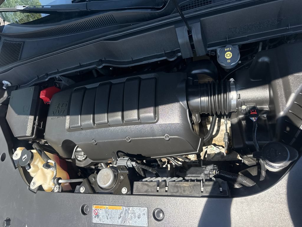 Used 2016 Chevrolet Traverse LT FWD image 35
