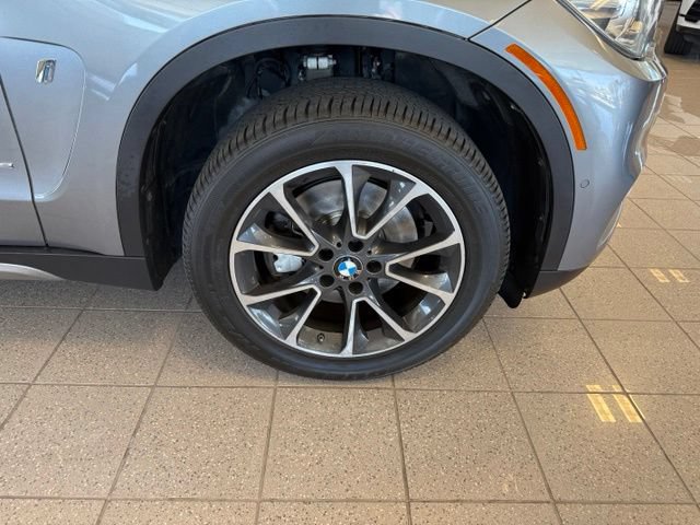 Used 2018 BMW X5 xDrive40e AWD/4WD image 14