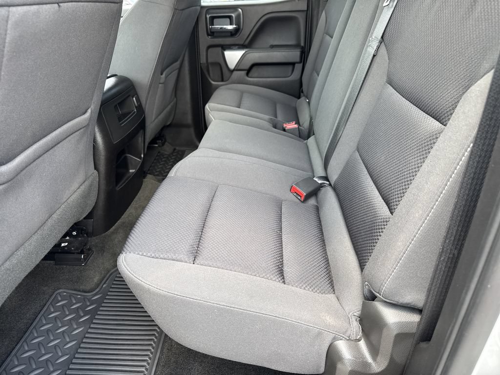Used 2018 Chevrolet Silverado 1500 LT w/ True North Edition AWD/4WD image 19