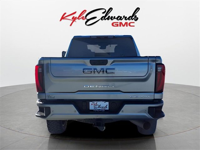 Used 2024 GMC Sierra 2500 Denali Ultimate image 6