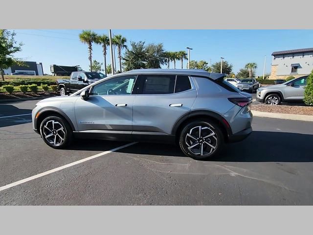 New 2026 Chevrolet Equinox EV LT image 26