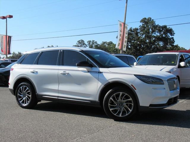 Used 2022 Lincoln Corsair FWD image 2