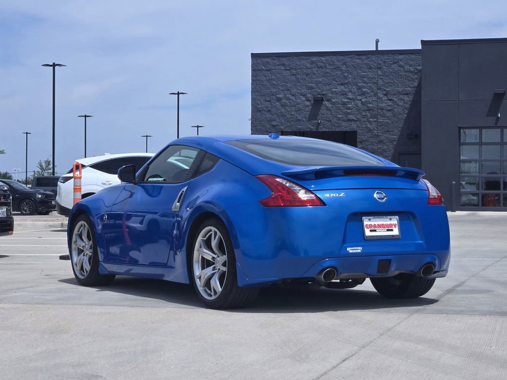 Used 2012 Nissan 370Z Touring w/ Sport Pkg RWD image 4