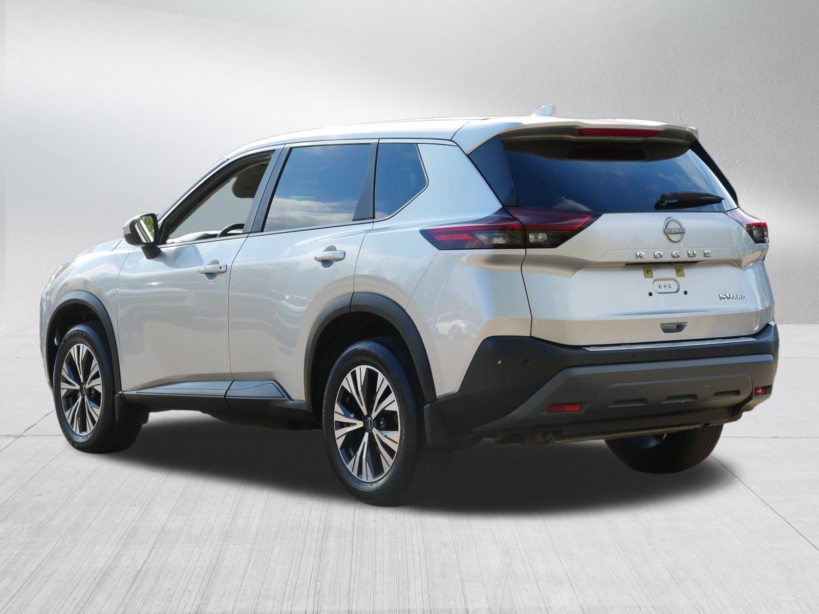 Certified 2023 Nissan Rogue SV AWD/4WD image 5