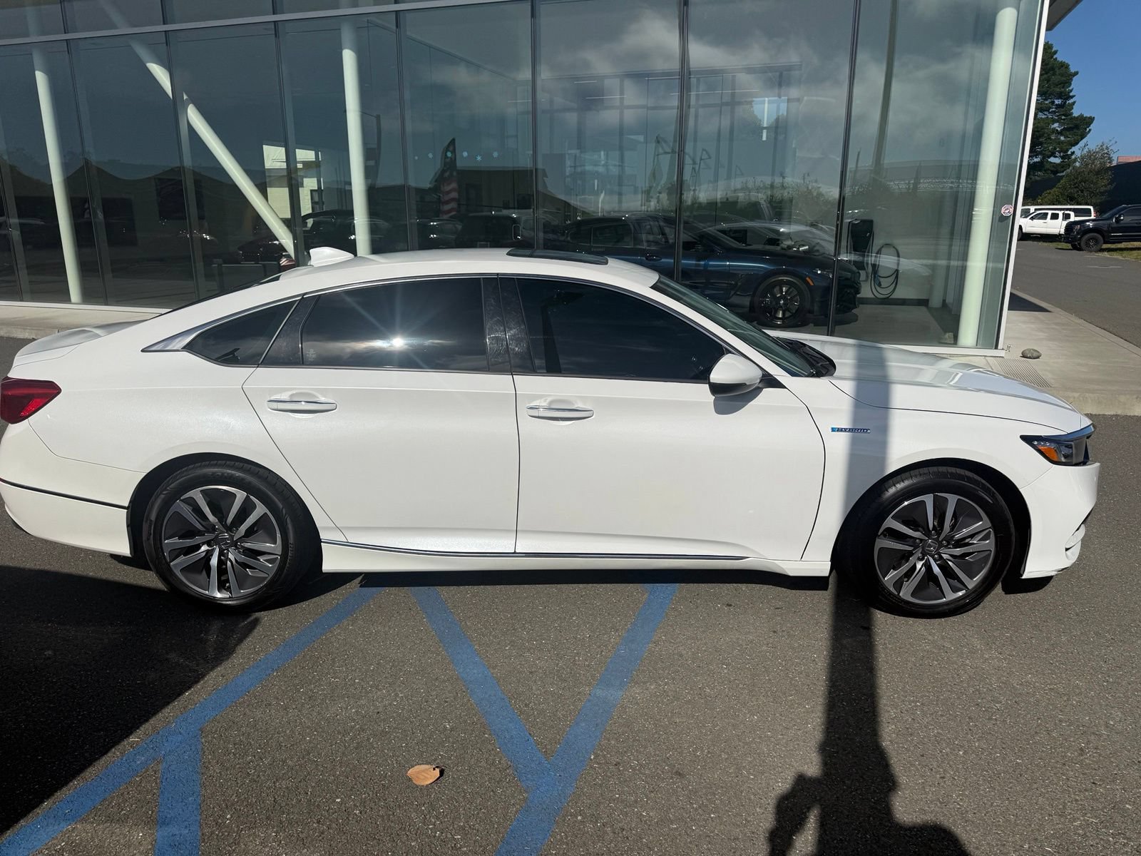 Used 2019 Honda Accord Touring image 9