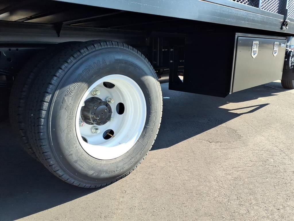 New 2025 Chevrolet Low Cab Forward image 24