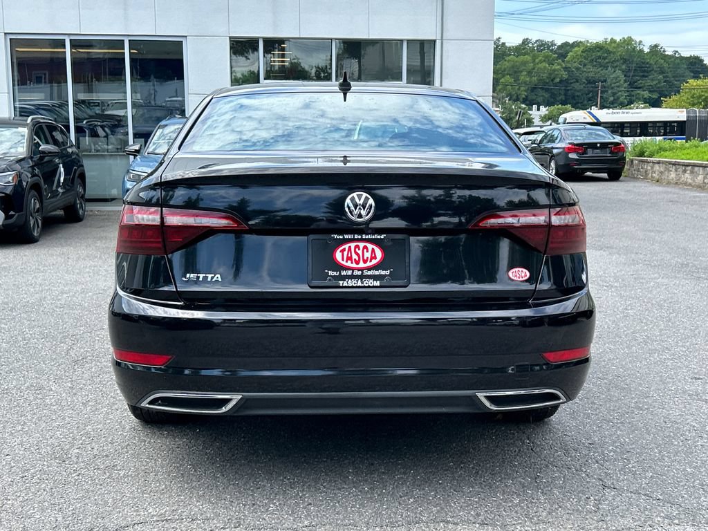 Used 2021 Volkswagen Jetta R-Line FWD image 3