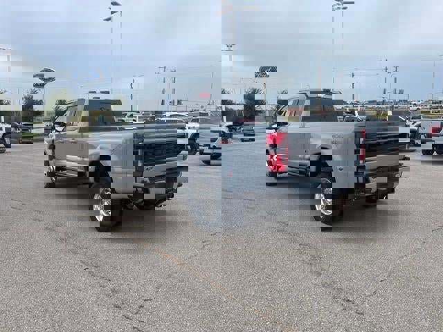 New 2026 Ford F450 Platinum w/ FX4 Off-Road Package image 7