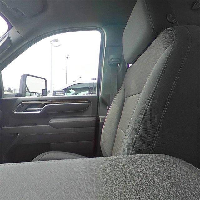 New 2026 GMC Sierra 2500 SLE image 25