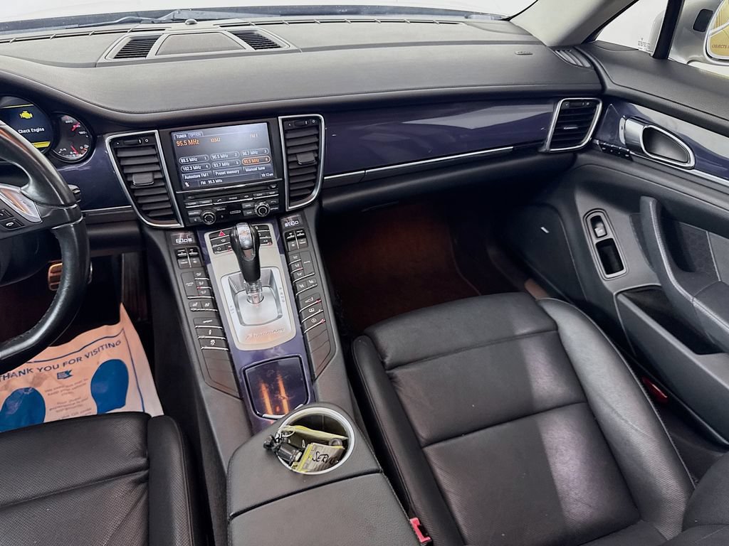 Used 2012 Porsche Panamera 4 image 28