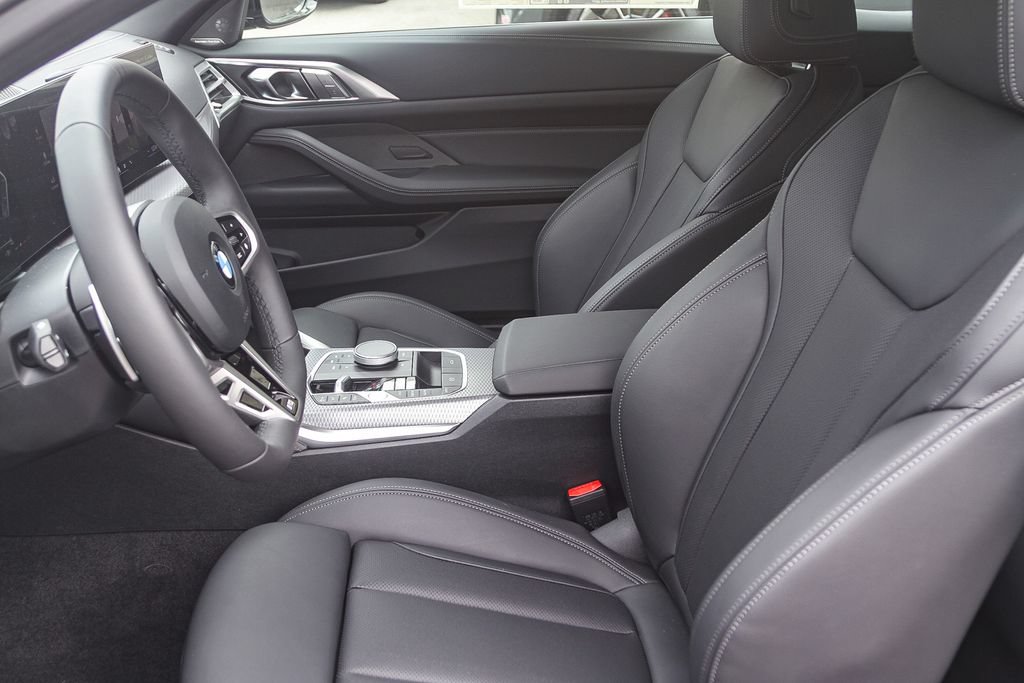 New 2026 BMW 430i Convertible w/ M Sport Package RWD image 10