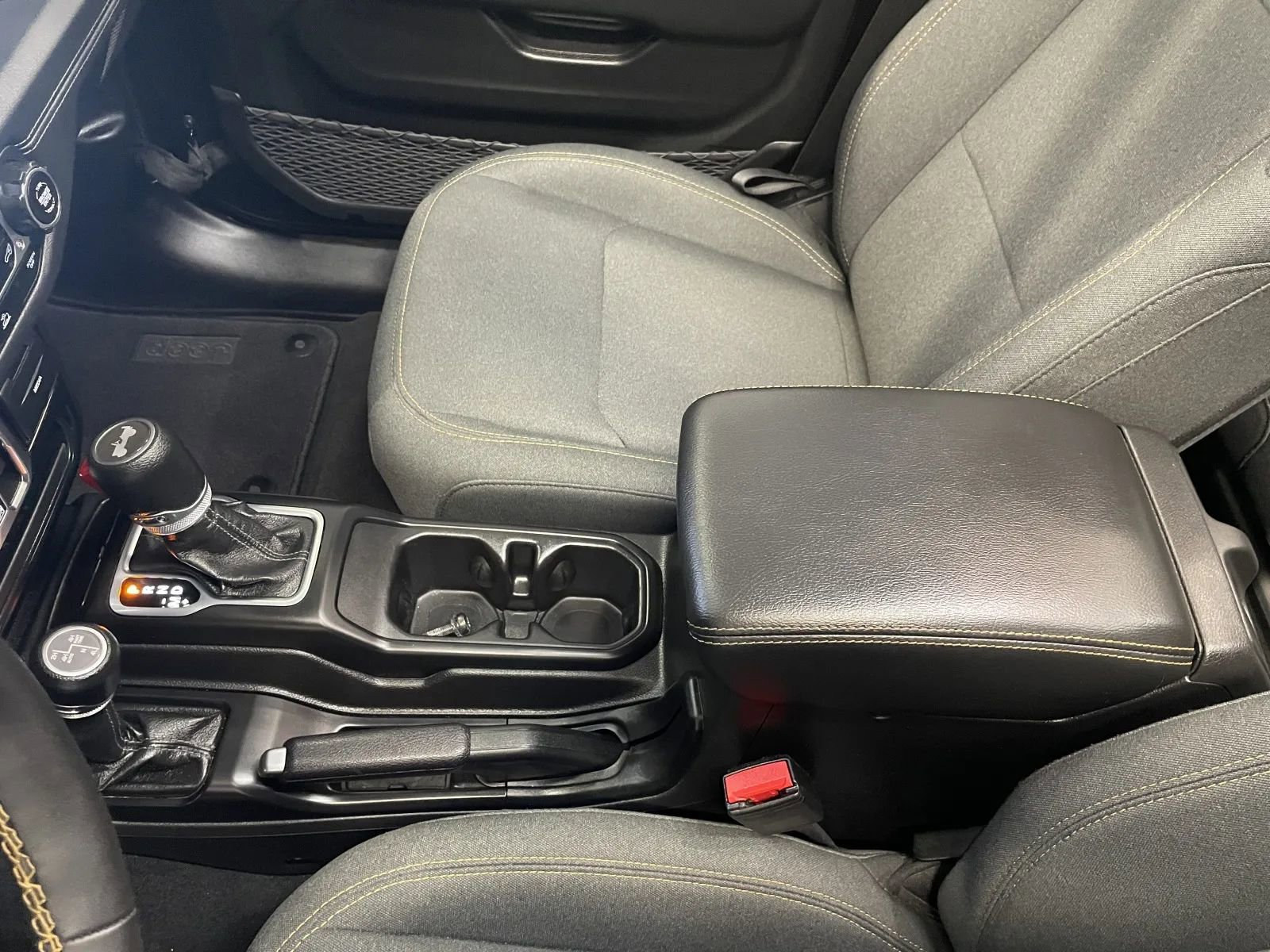 Used 2024 Jeep Wrangler Sahara 4xe image 36