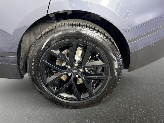 Used 2026 Land Rover Range Rover Velar S image 32