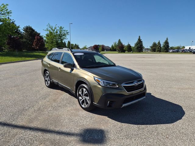 Used 2020 Subaru Outback Limited w/ Popular Package #2 AWD/4WD image 3