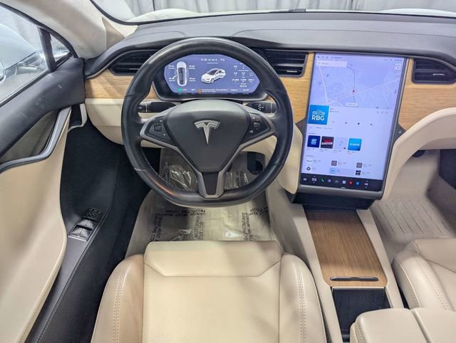 Used 2019 Tesla Model S Standard Range image 7
