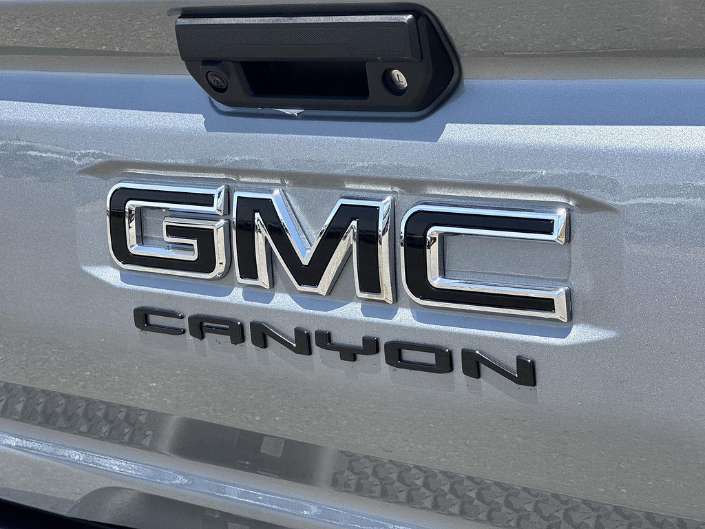 New 2026 GMC Canyon Elevation w/ Convenience Package RWD image 27