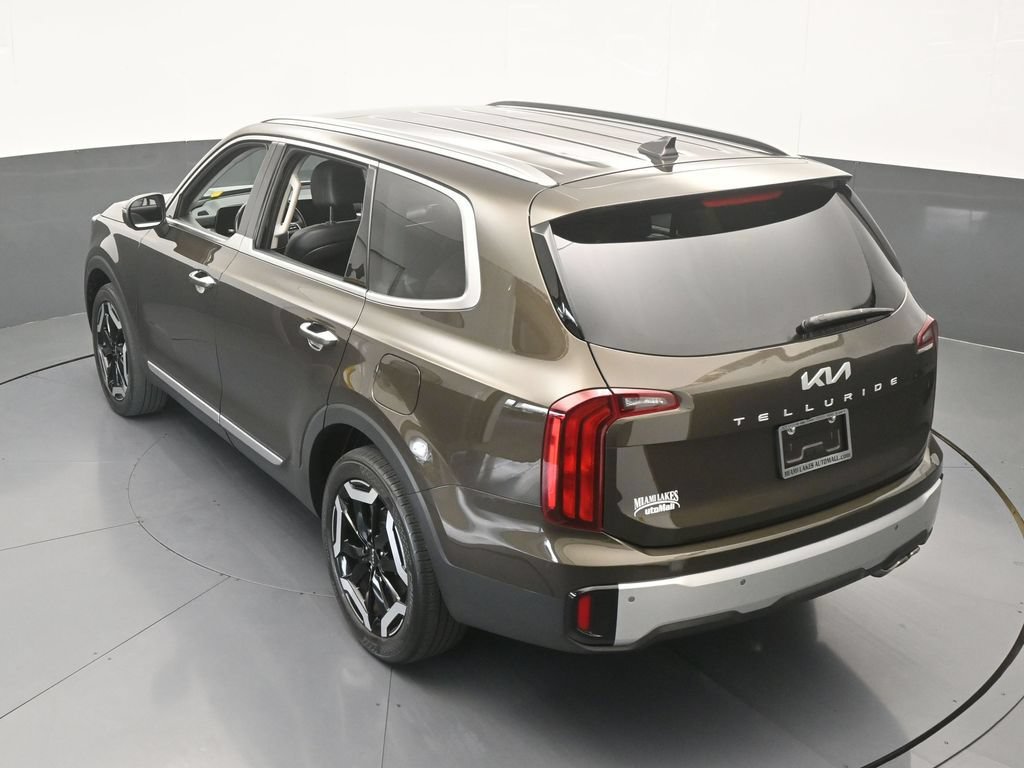 New 2024 Kia Telluride S w/ S Sunroof Package FWD image 48