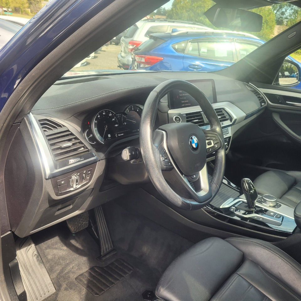 Used 2019 BMW X3 xDrive30i w/ Premium Package image 13