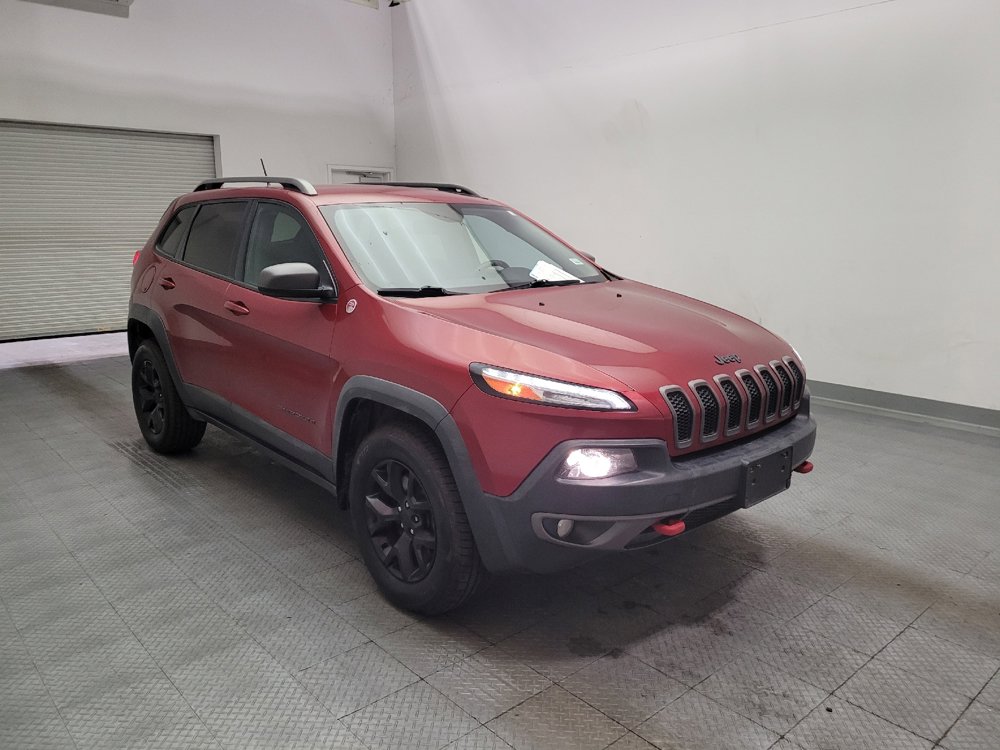 Used 2015 Jeep Cherokee Trailhawk w/ Leather Interior Group AWD/4WD image 13