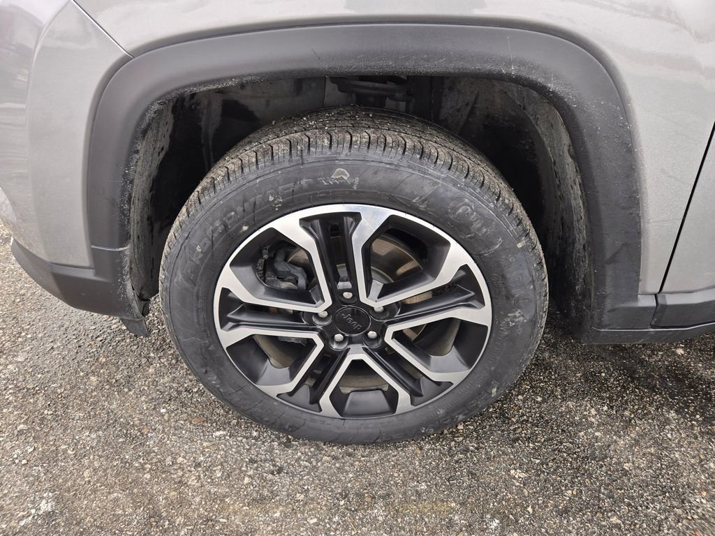 Used 2022 Jeep Compass Limited image 30