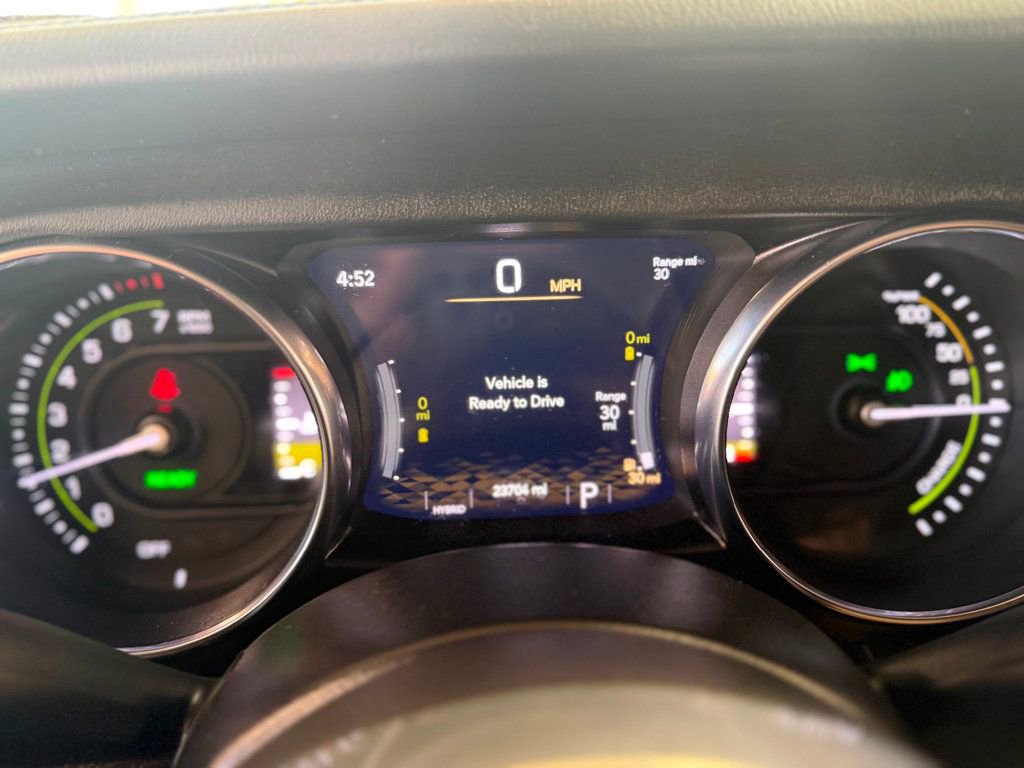 Used 2022 Jeep Wrangler Unlimited Rubicon 4xe w/ Cold Weather Group AWD/4WD image 29