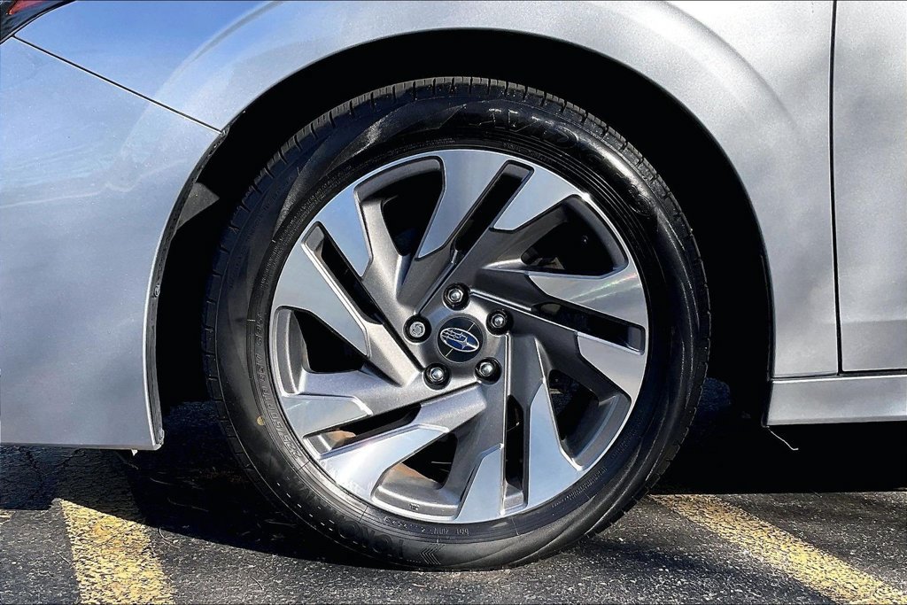 Certified 2024 Subaru Legacy Limited AWD/4WD image 10