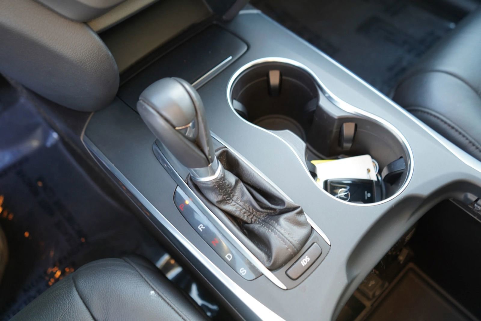 Used 2015 Acura MDX FWD image 12