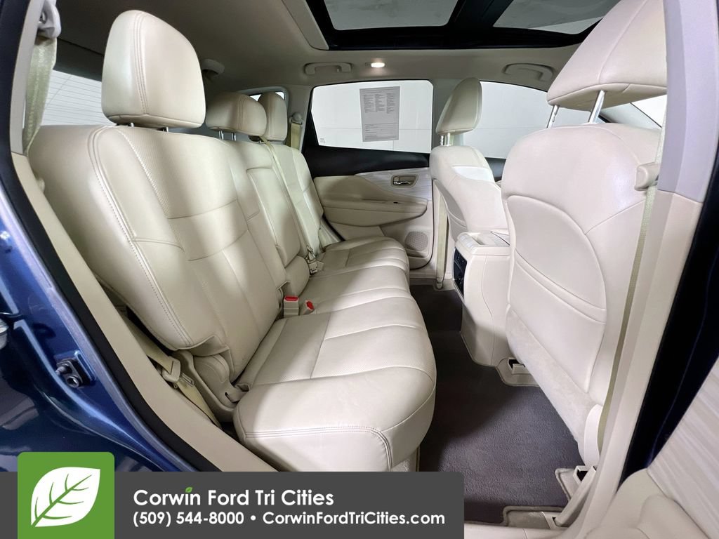 Used 2015 Nissan Murano Platinum w/ Platinum Technology Package FWD image 17