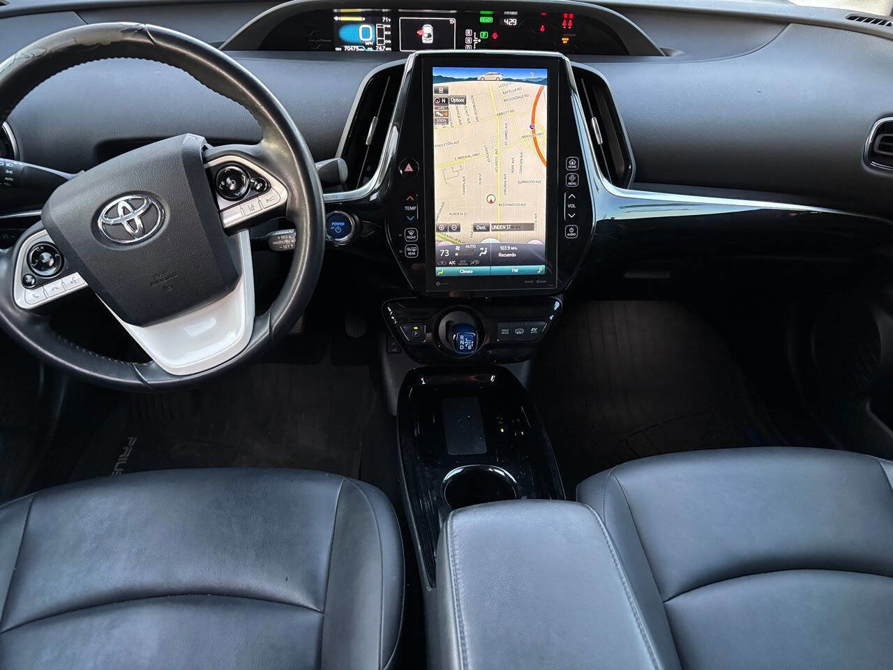 Used 2018 Toyota Prius Prime Premium image 15