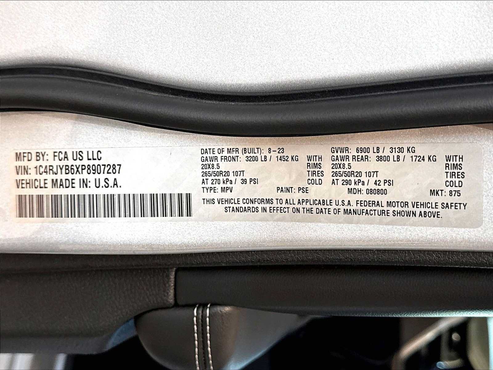 Used 2023 Jeep Grand Cherokee 30th Anniversary AWD/4WD image 35