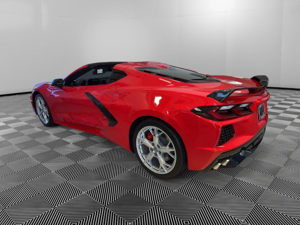 Used 2020 Chevrolet Corvette Stingray Premium Cpe w/ 3LT Preferred Equipment Group image 4