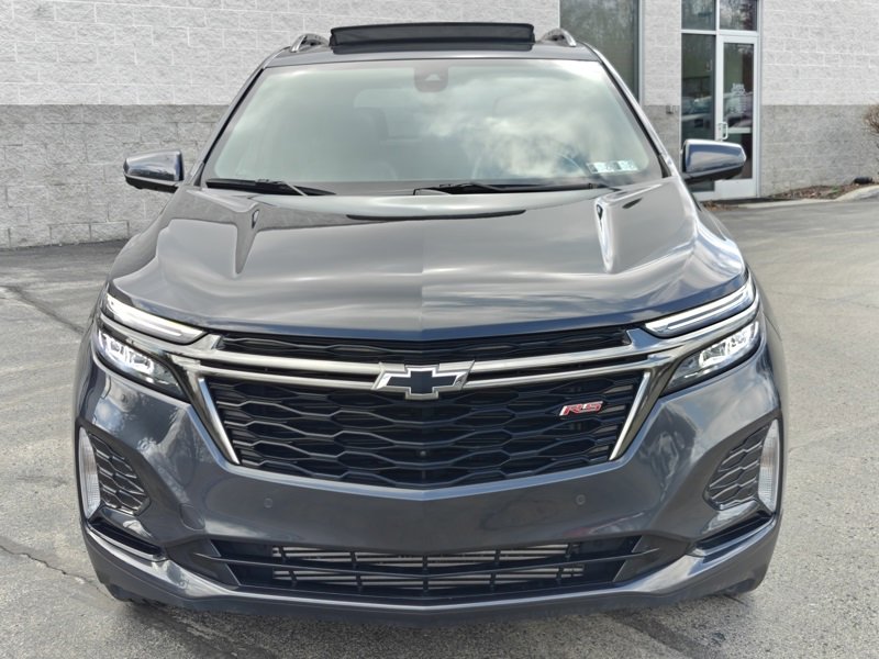 Used 2022 Chevrolet Equinox RS w/ RS Leather Package image 2