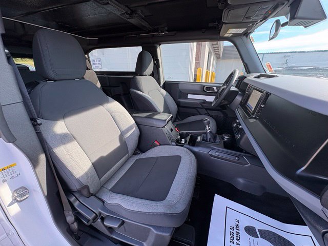 Used 2023 Ford Bronco 2-Door AWD/4WD image 30