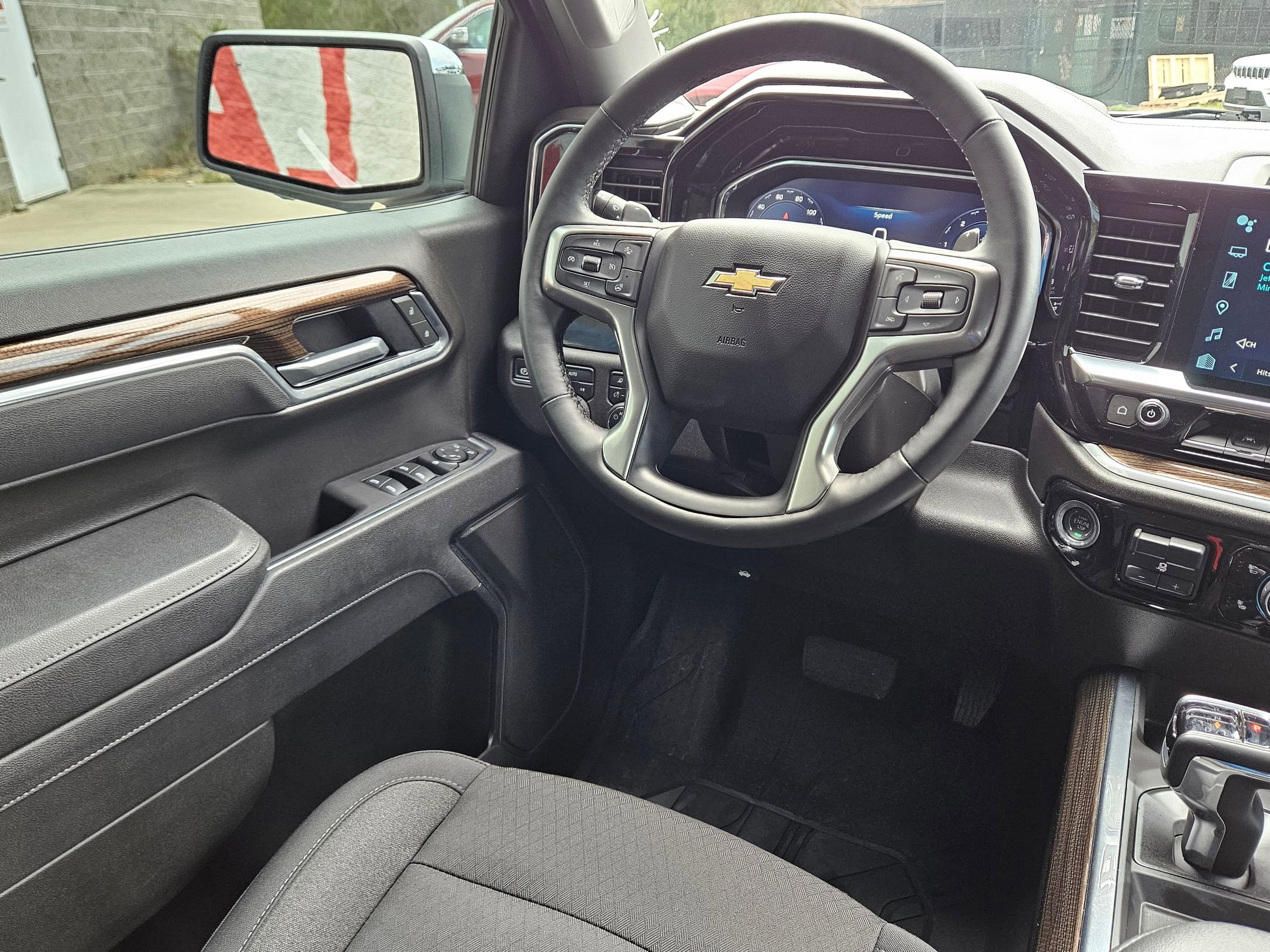 Used 2025 Chevrolet Silverado 1500 LT w/ Safety Package image 9