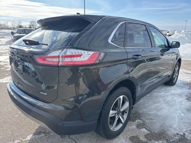Used 2024 Ford Edge SEL w/ Convenience Package image 5