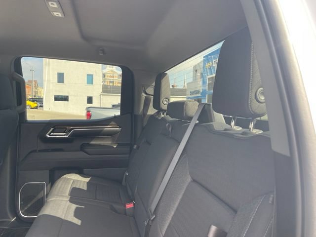 Used 2022 GMC Sierra 1500 Elevation w/ LPO, Elevation Black Package AWD/4WD image 19