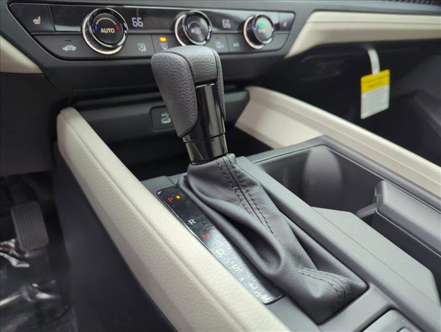 Used 2025 Honda Accord SE image 18