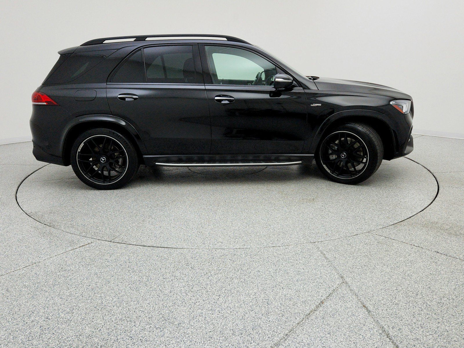 Certified 2022 Mercedes-Benz GLE 53 AMG 4MATIC image 4