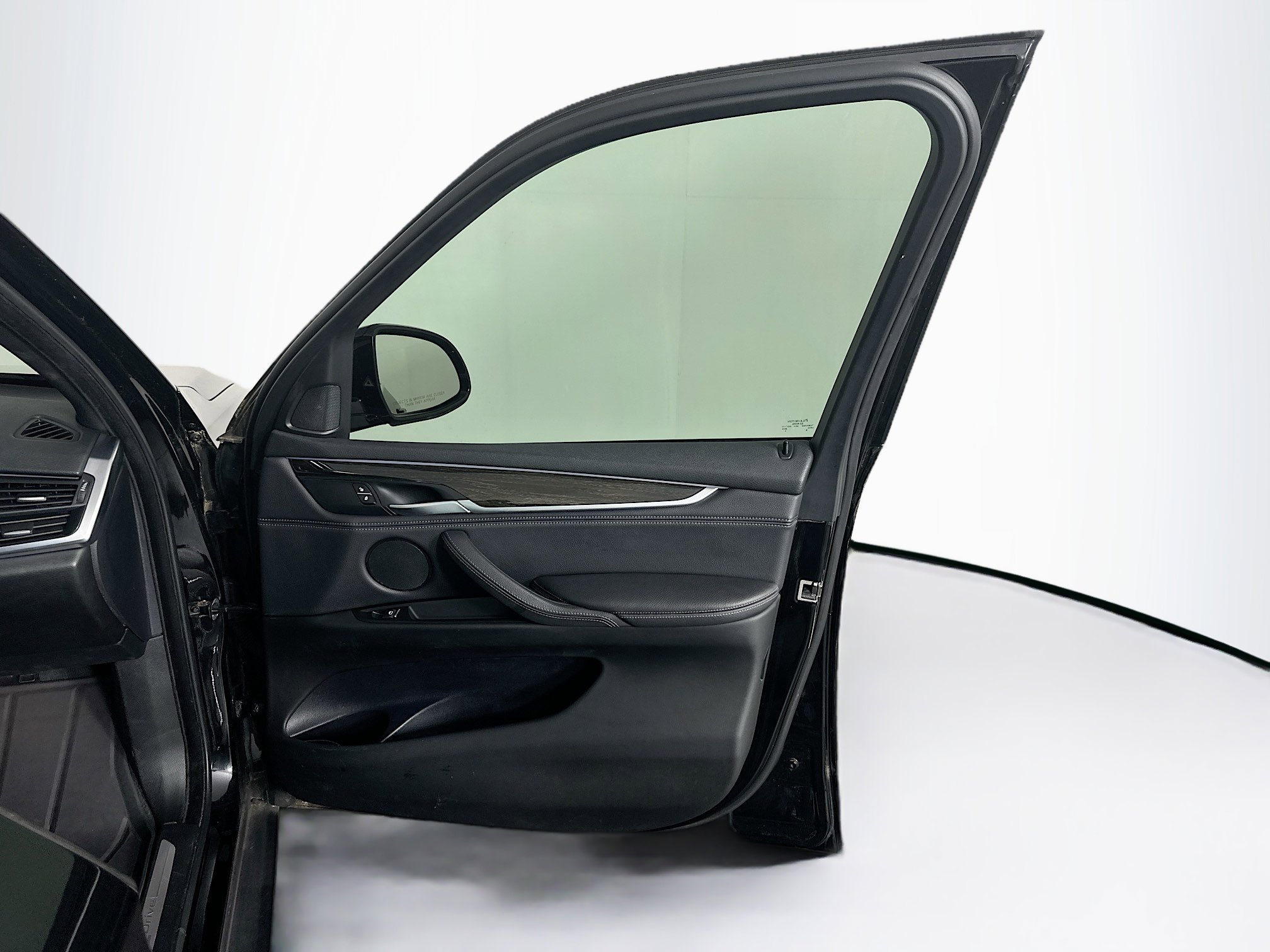 Used 2018 BMW X5 xDrive40e image 34