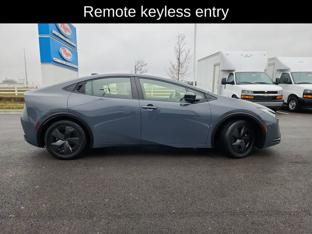 Used 2024 Toyota Prius LE image 11