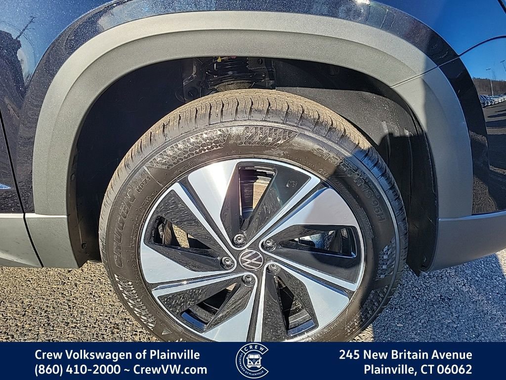 New 2026 Volkswagen Taos SE image 20