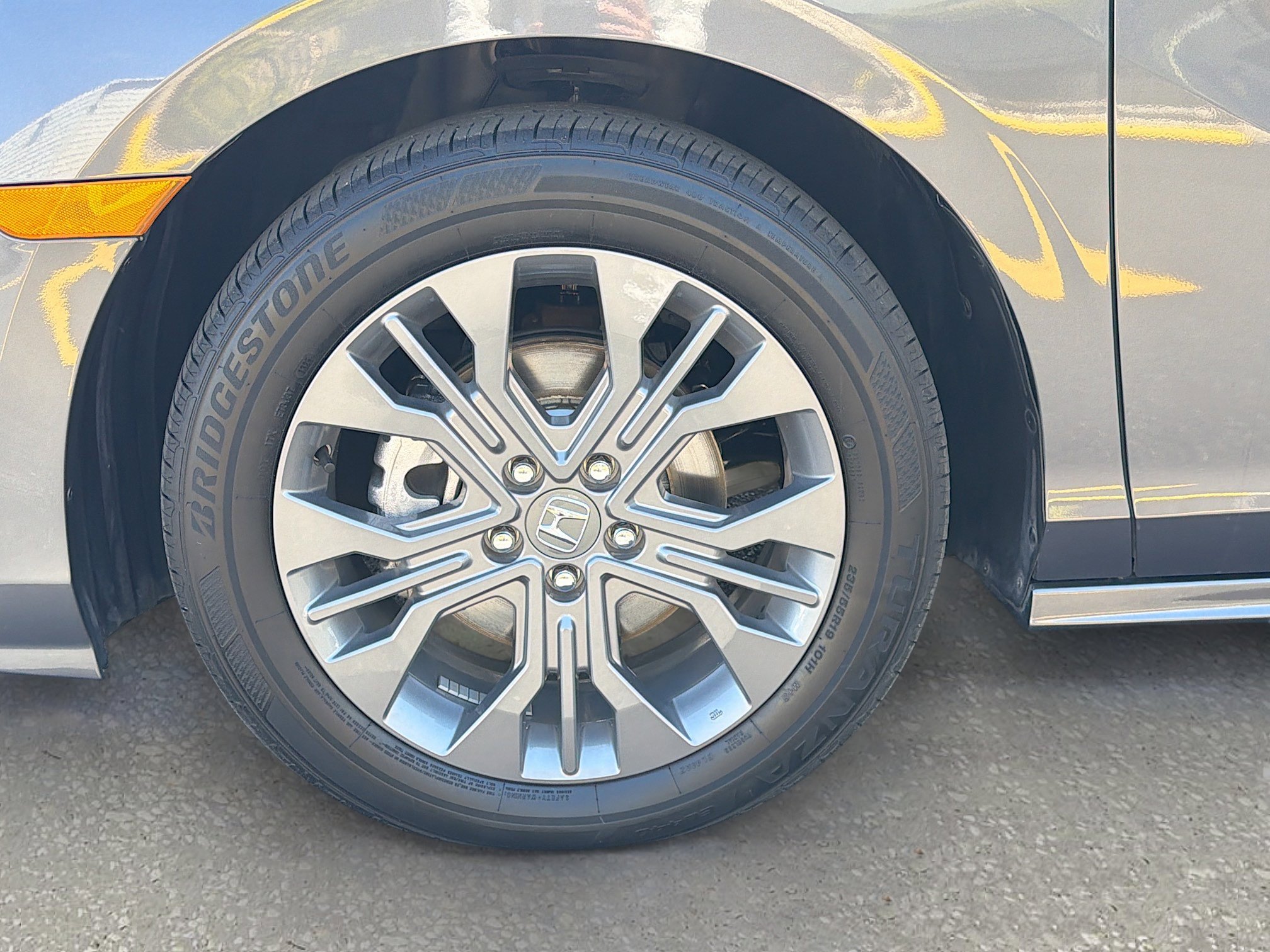 Used 2025 Honda Odyssey Touring image 44