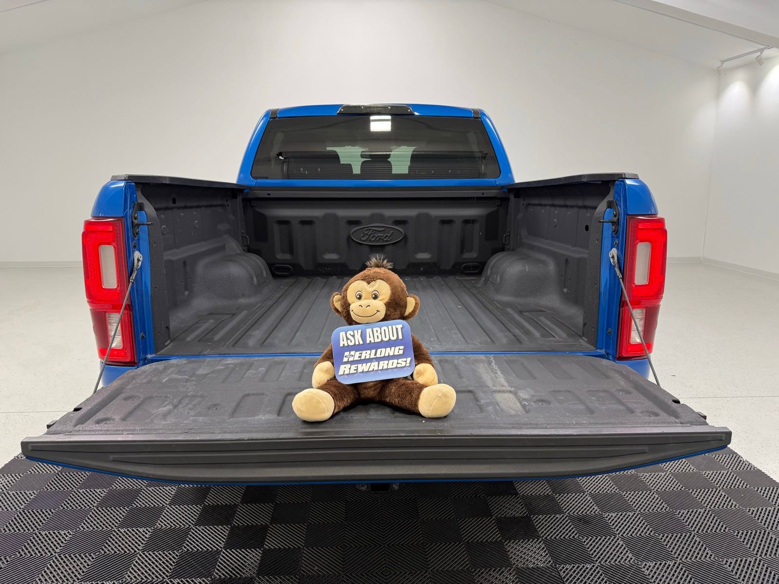 Used 2022 Ford Ranger XLT w/ Equipment Group 301A Mid AWD/4WD image 9